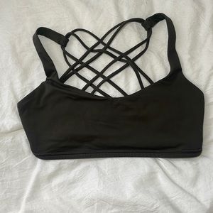 Lulu lemon size 6 olive green free to be wild bra